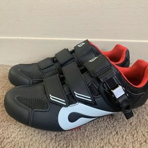 Peloton Cycling Shoes With Cleats Size 40